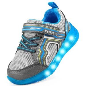 YESKIS Toddler Light Up Shoes Boys LED Flashing Lightweight Mesh Toddler Size 9